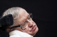 Stephen Hawking: Humankind is still greedy, stupid and greatest threat to Earth
